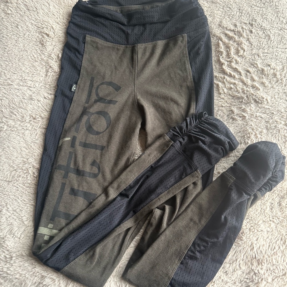 Women's Black/Olive Leggings